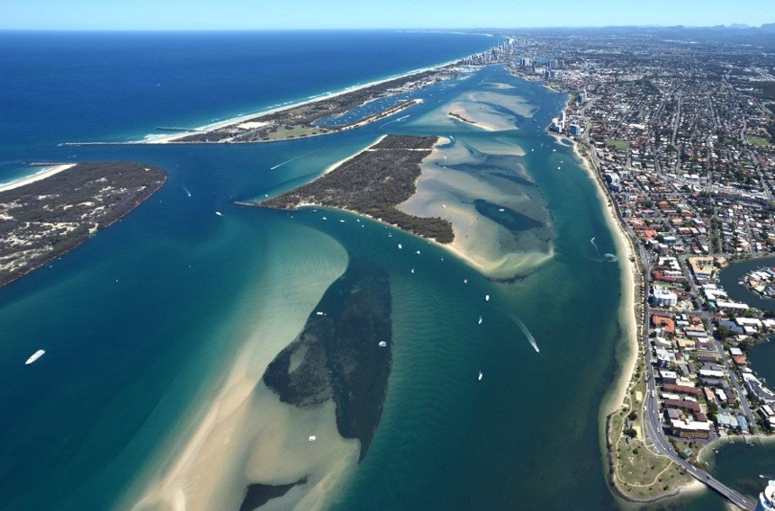 Gold Coast Broadwater Surfers Paradise Parasailing